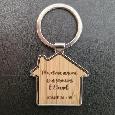 Porte-clé maison en métal et bambou